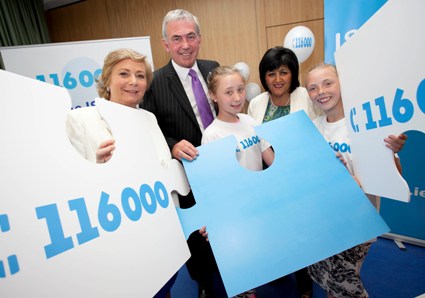 Minister Fitzgerald launching the hotline with Shauna Luby, aged 12, Mackella Haverty, aged 12 from Balgaddy, Lucan, Co.Dublin, ISPCC CEO Ashley Balbirnie and Barbara Nolan, Director of the European Commission Representation